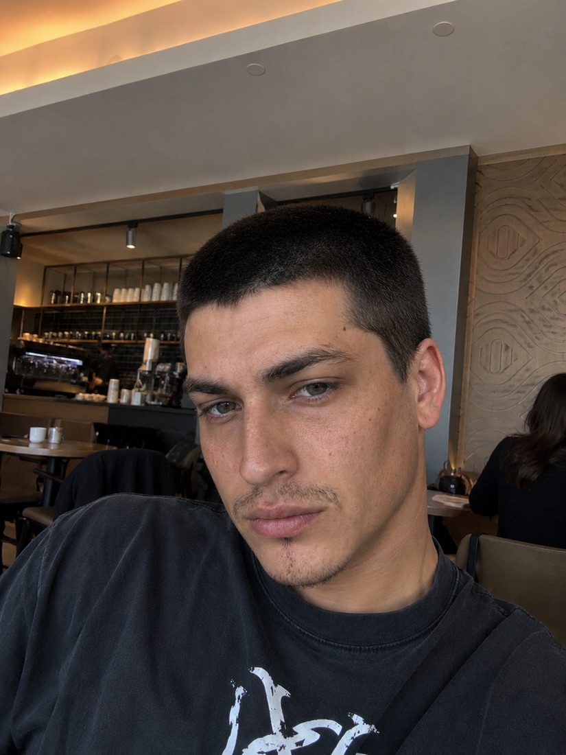 E., 26 öncesi